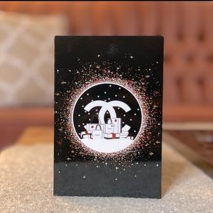 Authentic CHANEL holiday greeting cards w/envelopes. (set of 7)